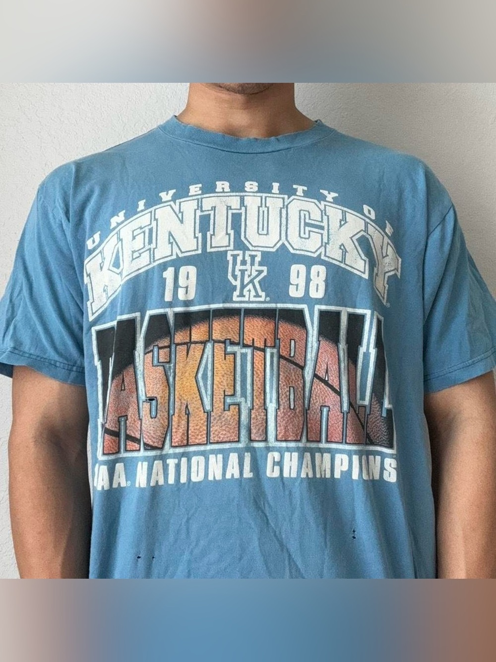 Vintage 1998 University of Kentucky Graphics Blue Tee Shirt